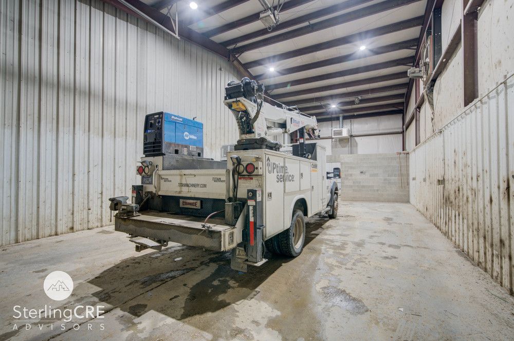 High Vis Warehouse in Belgrade | 5248 Jackrabbit Lane: 5248 Jackrabbit Ln, Belgrade, MT 59714